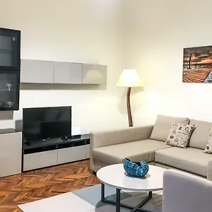 Kingdom & Car Parking On-site & Aircon & Quiet & Family Friendly בודפשט