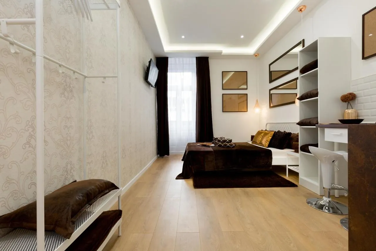 Budapest Holidays Fashion Apartment